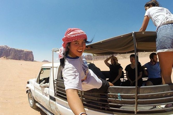 Half-Day Jeep Safari "Wadi Rum Highlights!" w/ Professional Bedouin Guide - Meeting your guide at Wadi Rum Village