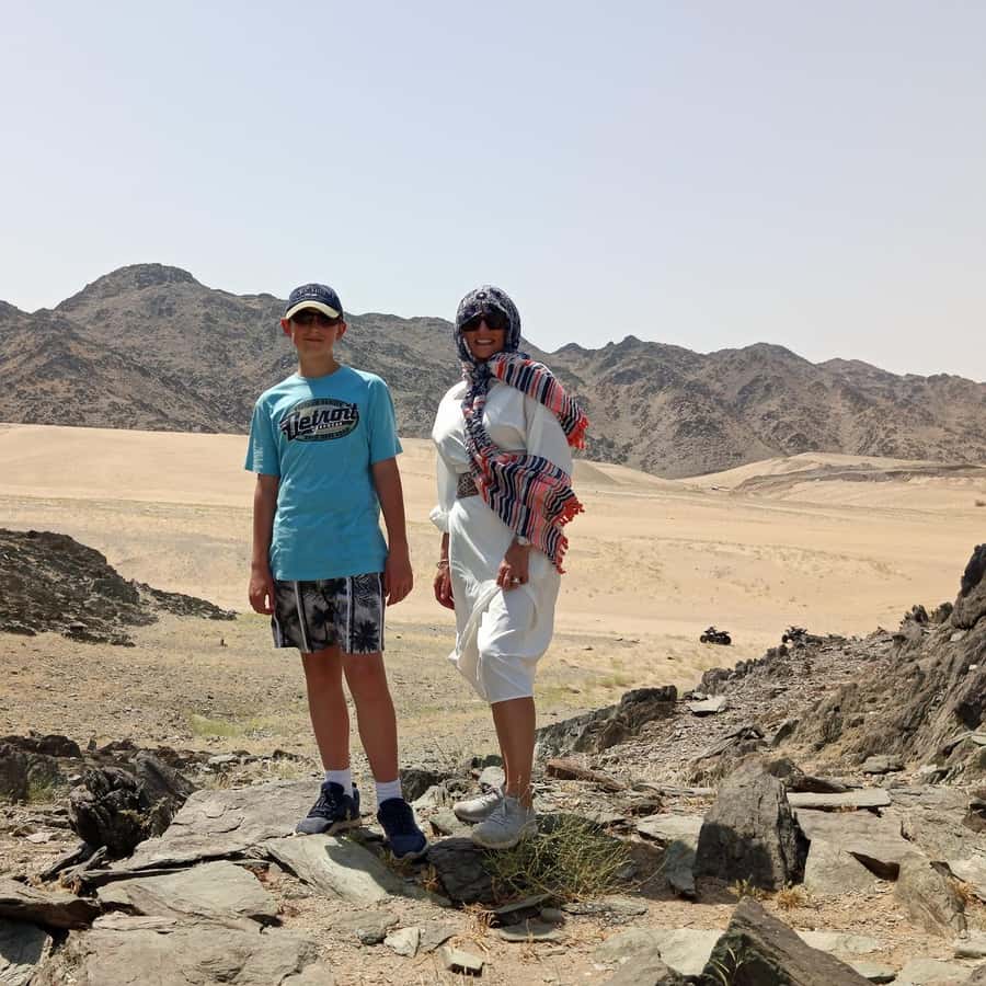 Jeddah Desert Safari: Quad Biking, Camel Farm & Sunset Views - A short tea stop before the drive home