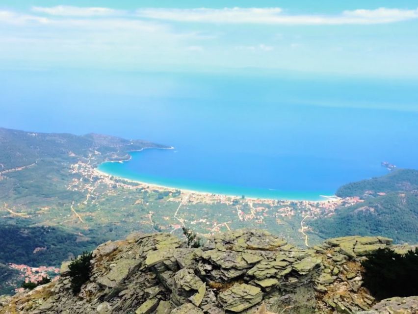 Jeep Safari in Thassos Mountain with picnic fruits & wine - Pine forests and the old mountain roads