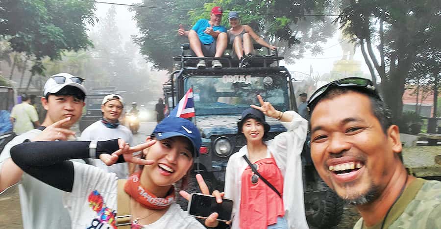 Jeep Tour Koh Samui Jungle Safari Full Day Adventure - Wat Plai Laem shows Samui’s Chinese-Thai Buddhist style