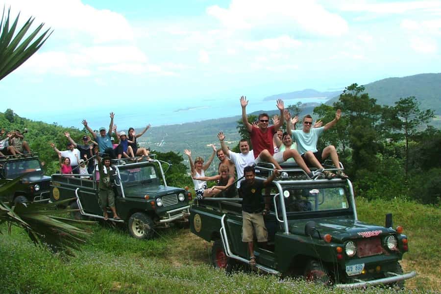 Koh Samui: Mr.Ung's 4WD Wild Jungle Safari Tour with Lunch - Cooling off at Na Muang Waterfall