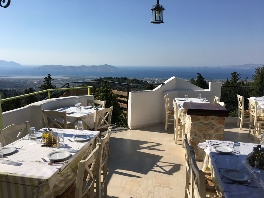 Kos: Full-Day Jeep Safari with Lunch - Lunch in Zia, with moussaka and wide views