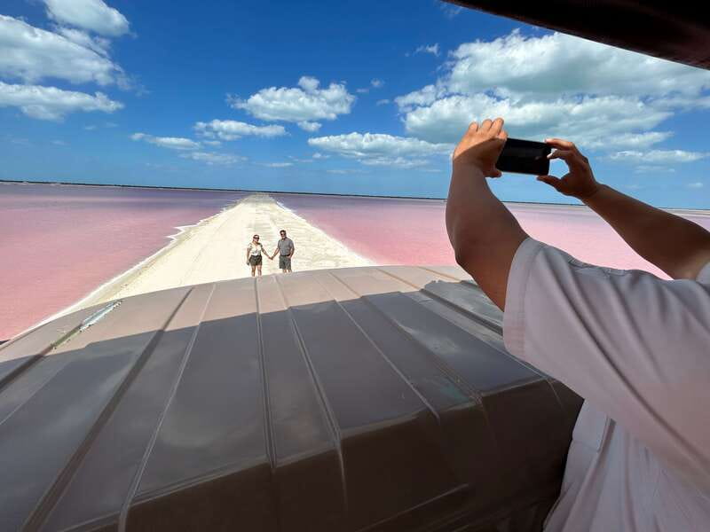 Las Coloradas: Pink Lakes Safari Tour - The final stop at the pink waters