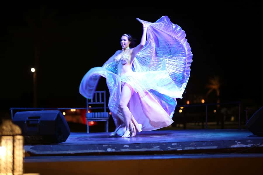 Luxury Dubai Desert Safari, BBQ, Camel Ride, Quad Bike, Show - Arriving at Al Sahra Desert Fortress