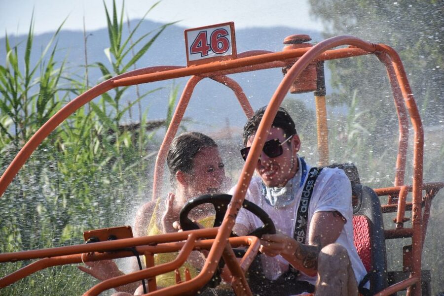 Marmaris: Buggy Safari Off-Road Adventure and Hotel Transfer - Guide support and the human side
