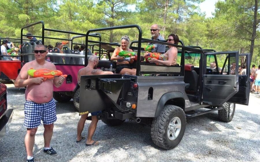 Marmaris: Jeep Safari Adventure Trip With Lunch - Lunch in a nearby village