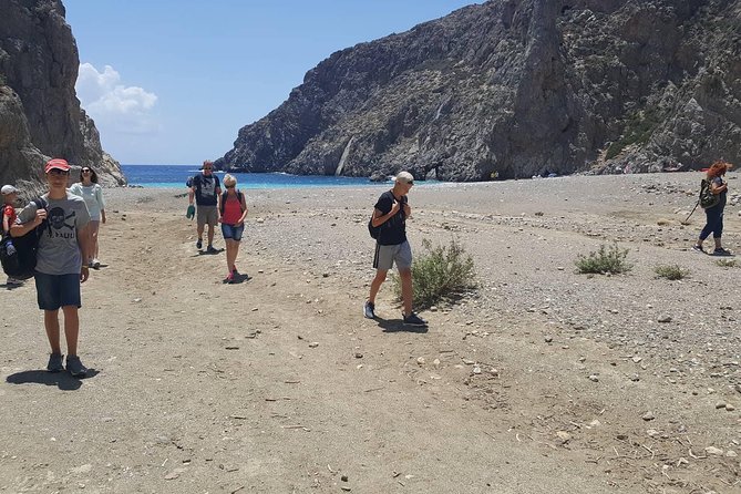 Matala Agiofarago Gorge Guided Jeep Safari Tour - Who should book this experience