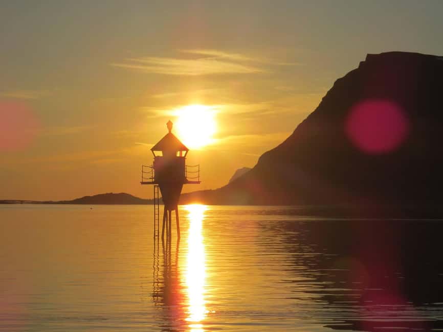 Midnight sun safari - Why the midnight sun works so well here