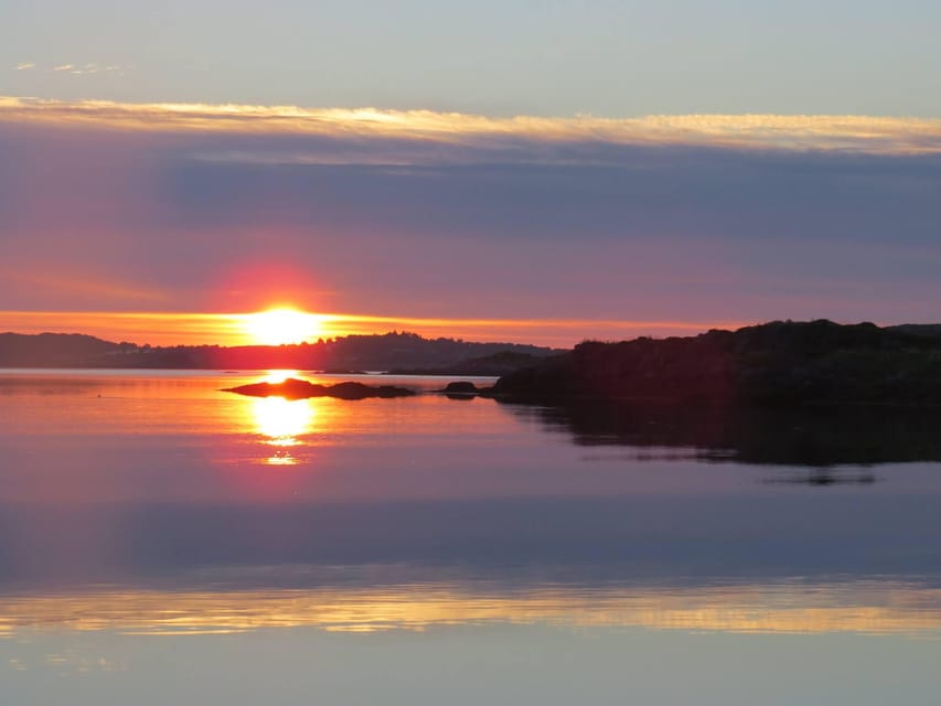 Midnight sun safari - The skipper adds more than directions