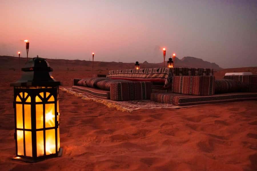 Mleiha Desert Safari with Sandboarding, Stargazing & Dinner - A short look at Mleiha’s archaeology and desert life