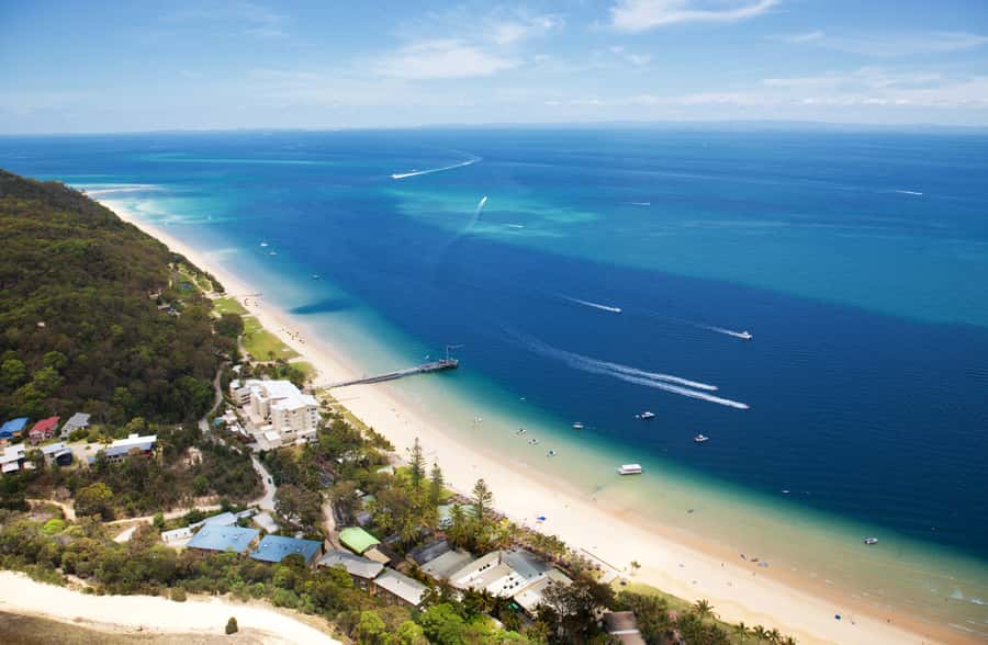 Moreton Island: Desert Safari Tour & Dolphin Viewing - From Brisbane to Moreton Island by boat