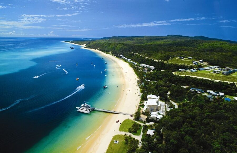 Moreton Island: Tangalooma Day Trip with Desert Safari - The 4WD ride into Tangalooma Desert