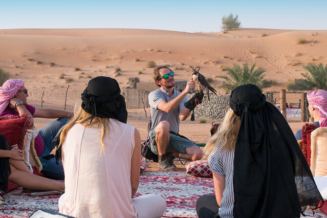 Morning Falconry & Nature Desert Safari with Transfers from Dubai - Wildlife in a vintage Land Rover