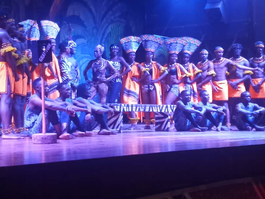 Nairobi: The Safari Cats Show Tickets & Buffet Dinner - Nyama Choma and the buffet table
