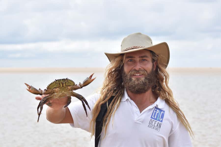 Noosa: Epic Learn to Surf Safari 4x4 - Double Island Point - Meeting your instructor and choosing the right lesson level