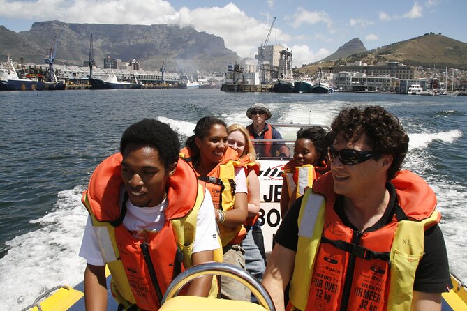 Ocean Safari - Leaving Quay 5 at the V&A Waterfront