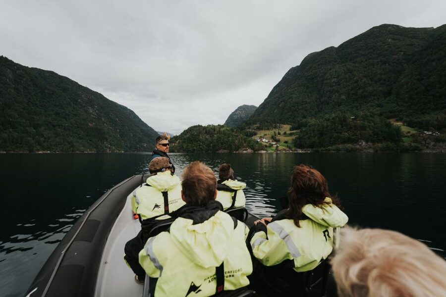 Øystese: Hardangerfjord RIB safari to the Fyksesund branch - Clothing, weather, and practical planning