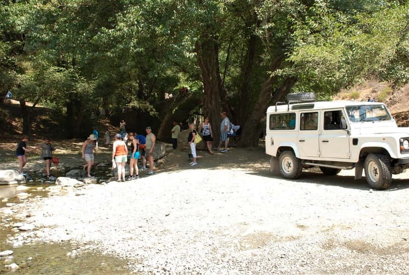 Paphos: Troodos-Kykkos Land Rover Treasure Jeep Safari - Mount Olympus: Cyprus at its highest point