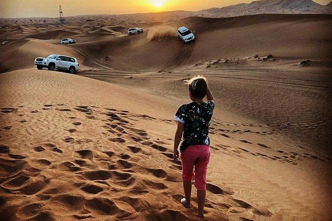 Private Morning Desert Safari Dubai with Dune Bashing & Sandboard - What the guides add to the experience