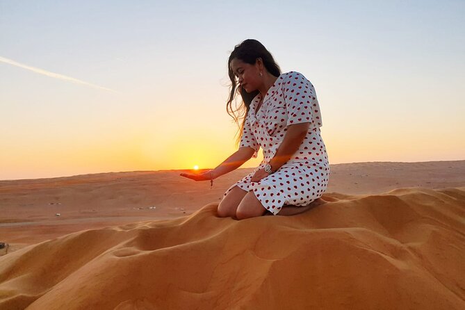 Private Watching Sunset Desert Safari Tour - Leaving Muscat at 11 am