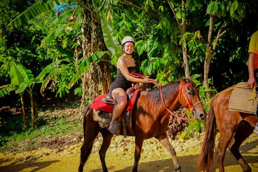 Punta Cana: Jungle Safari Zipline, Buggies and Horse Riding - The ranch orientation and group rotation