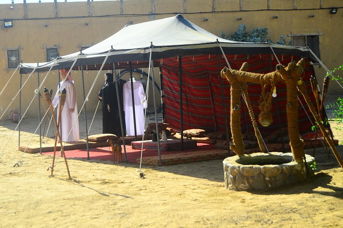 Ras Al Khaimah: Afternoon Desert Safari and BBQ Dinner - Tannora and belly dancing after dark