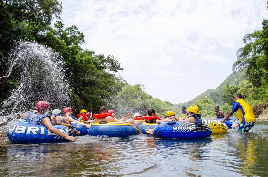 Roseau: Wacky River Tubing Safari - The Roseau pickup keeps the morning or afternoon simple
