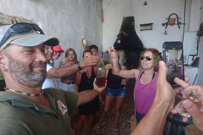 Safari & Boat Tour - Mountains & Dolphins - Lunch and the switch to Albufeira Marina
