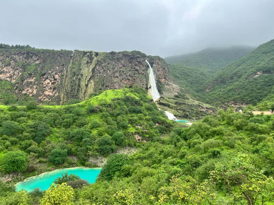 Salalah: Wadi Darbat, Jabal Samhan, Baobab, Mirbat Sand Dune - Taqa begins the day with coast and history
