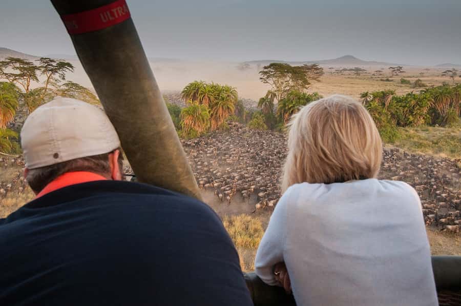 Serengeti National Park: Balloon Safari at Dawn - The first lift reveals the Serengeti at its widest