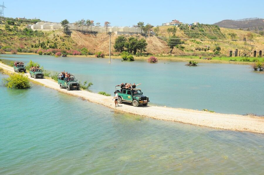 Side: Green Canyon and Waterfall Jeep Safari with Lunch - Mountain viewpoints and the Roman aqueduct stop
