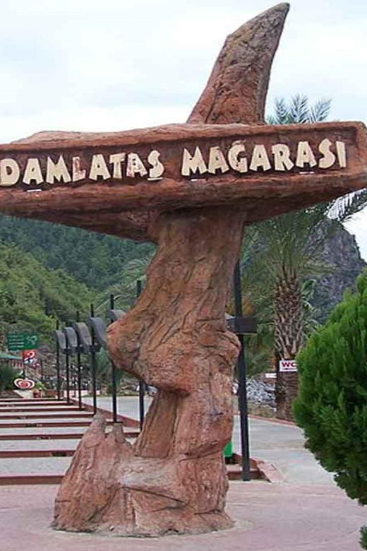 Side Mix Tour: Cabrio Safari & Green Canyon Boat & Waterfall - Lakeside lunch: practical, filling, and included