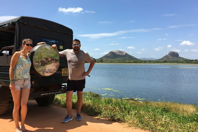 Sigiriya Hike & Minneriya Safari Private Full Day Tour - A Sri Lankan lunch between the two main stops