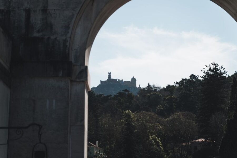 Sintra: Jeep Safari Tour with Visit to Pena Palace - Passing Five Palaces Without Chasing Every Interior