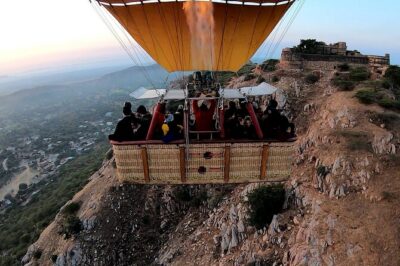 SkyWaltz Hot Air Balloon Safari