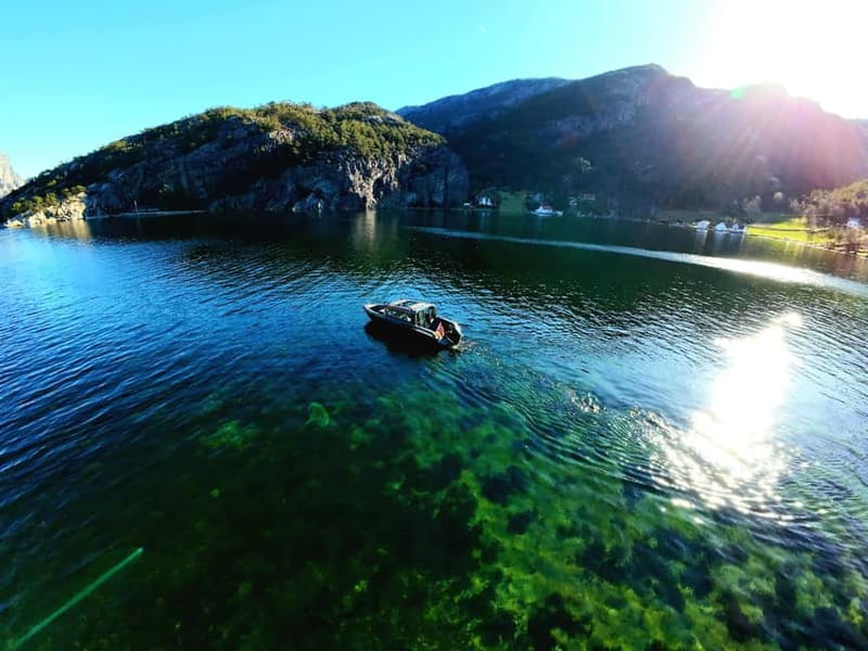 Stavanger: Boat Safari to Lysefjord and Preikestolen - Winter suits, summer comfort, and seasickness