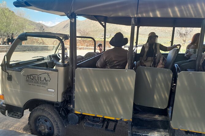 Sunset Safari Big 5 Aquila with Snacks and Wine Tasting - Aquila’s sunset safari and the search for the Big 5