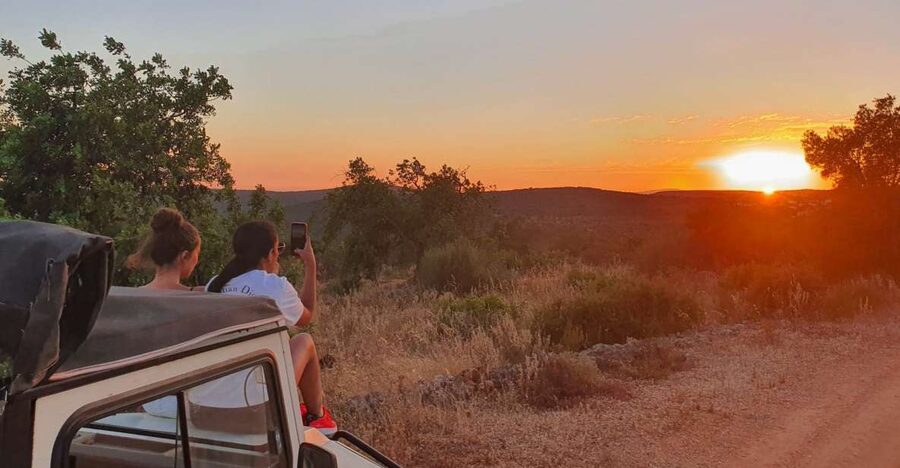 Sunset Safari in the Algarve Mountains - Why this sunset safari is different from a beach excursion
