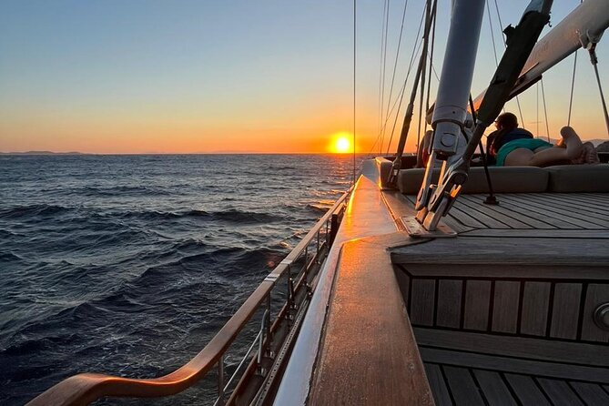 Sunset Sail Cruise to Rhenia, Mykonos Beach Safari, Dinner&Drinks - Two hours of swimming, sun, and a late lunch