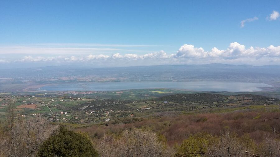Thessaloniki: Private Mountain and Beaches SUV Safari - A small gorge and a waterfall on foot