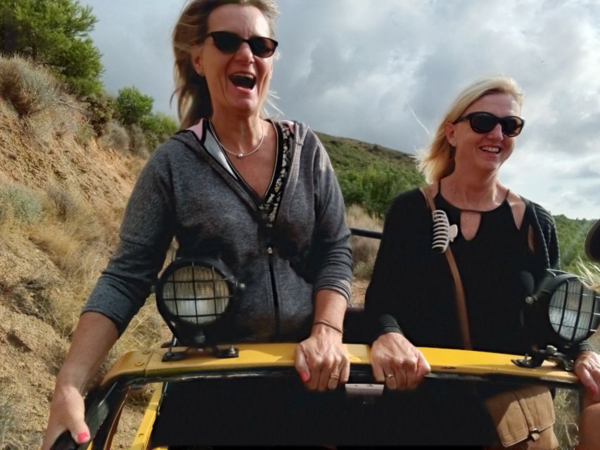 Valencia: Jeep Safari Mountain Adventure - Tapas, drinks, and a relaxed mountain stop