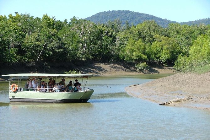 Whitsunday Crocodile Safari - Morning pickup and the trip inland