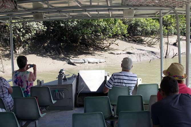 Whitsunday Crocodile Safari - The tractor wagon through the wetlands