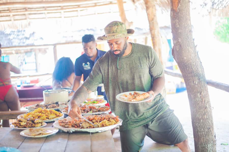 Zanzibar: Safari Blue Lagoon Trip with Snorkeling and Lunch - Kwale Island lunch and the old baobab tree